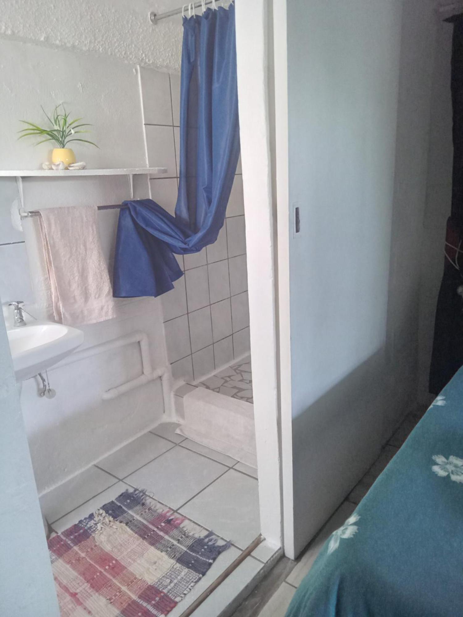 Self Catering Unit 7, Sandbaai Херманус Экстерьер фото